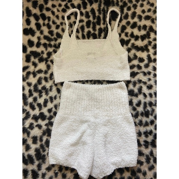 Urban Outfitters Out From Under Skims Cozy Knit Bralette & Boucle Shorts Set - Picture 6 of 7